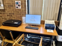 Scanning station with flatbed scanner, document scanner and computer